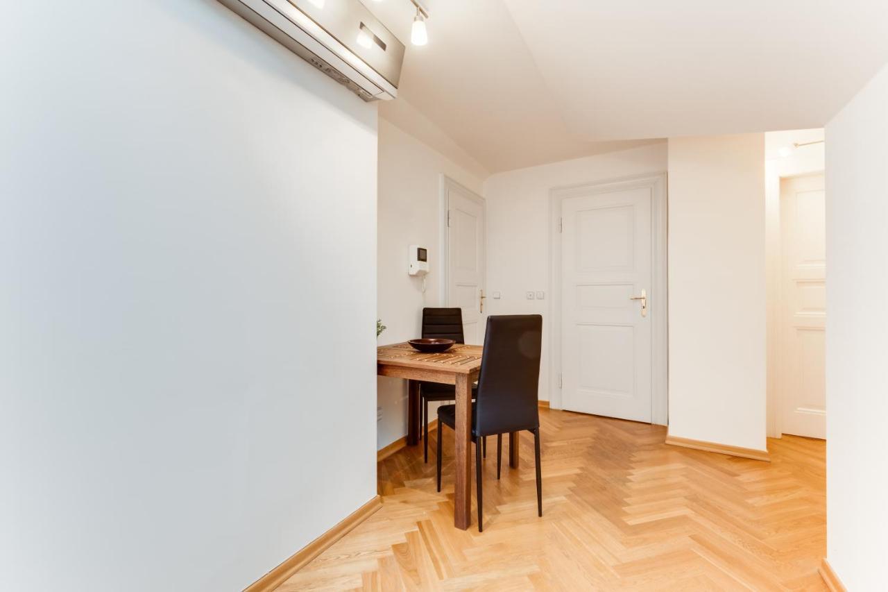 Jt'S Apartments Bilkova Str. Prague Exterior photo